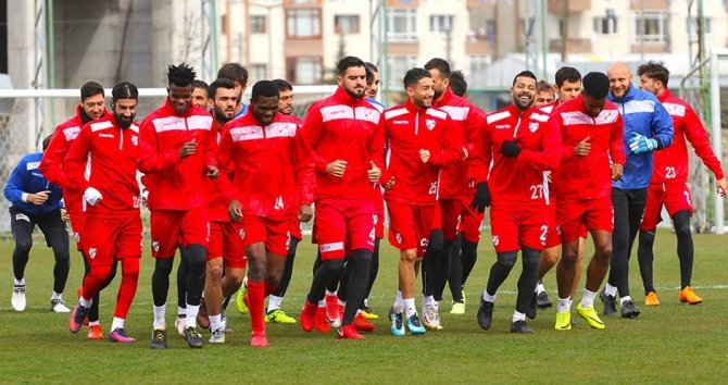 1. Lig’in Demirbaşları Oldular