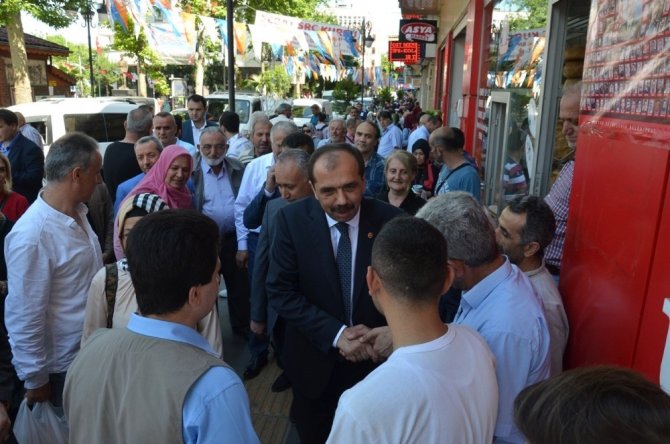 Ak Parti Trabzon Milletvekili Muhammet Balta, Seçim Çalışmalarını Akçaabat’ta Sürdürdü