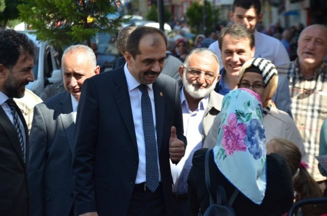 Ak Parti Trabzon Milletvekili Muhammet Balta, Seçim Çalışmalarını Akçaabat’ta Sürdürdü