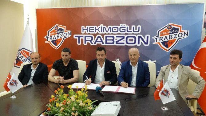 Tff 3. Lig Ekiplerinden Hekimoğlu Trabzon Futbol Kulübü, Teknik Direktör Sadi Tekelioğlu İle Sözleşme İmzaladı
