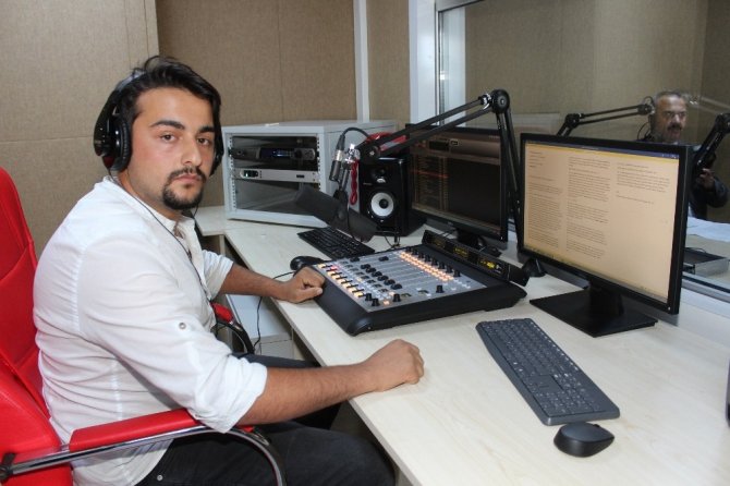 Tif Radyo İnternet Üzerinden Yayın Hayatına Başladı