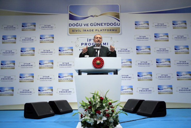 "Korkuyorum Bir Haçlı-hilal Savaşına Doğru..."