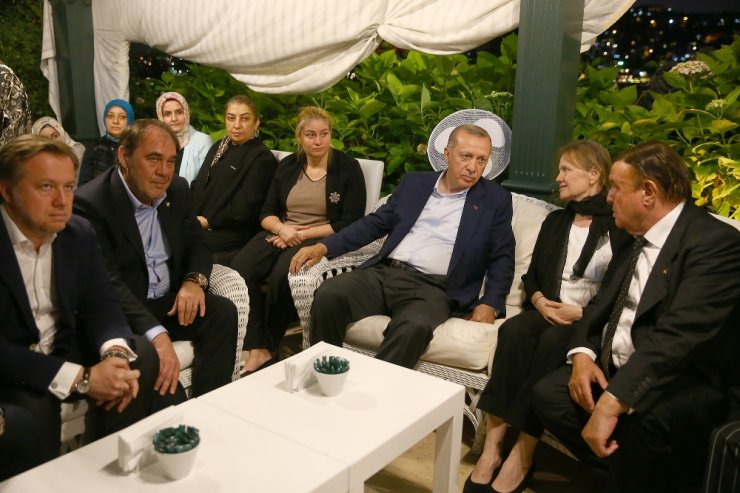Erdoğan’dan Demirören Ailesine Taziye Ziyareti