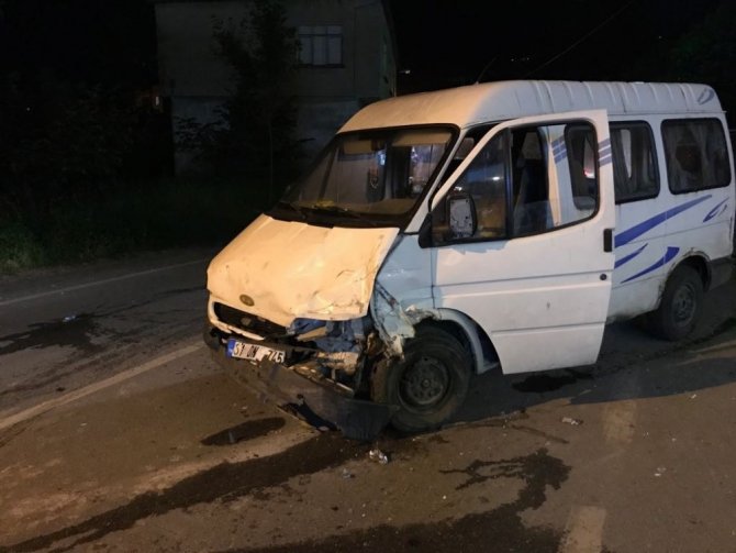 İftar Vakti Minibüsün Freni Boşaldı: 1 Ölü