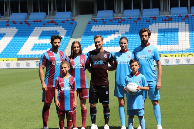 İşte Trabzonspor’un Yeni Formaları