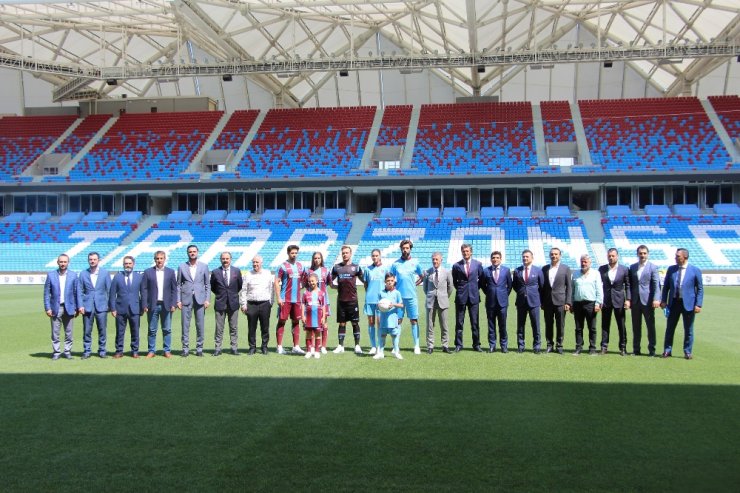 İşte Trabzonspor’un Yeni Formaları