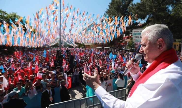 "Chp’nin İki Genel Başkanı Var"
