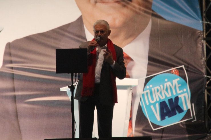 Başbakan’dan İnce’ye ’Demirtaş Ziyareti’ Eleştirisi