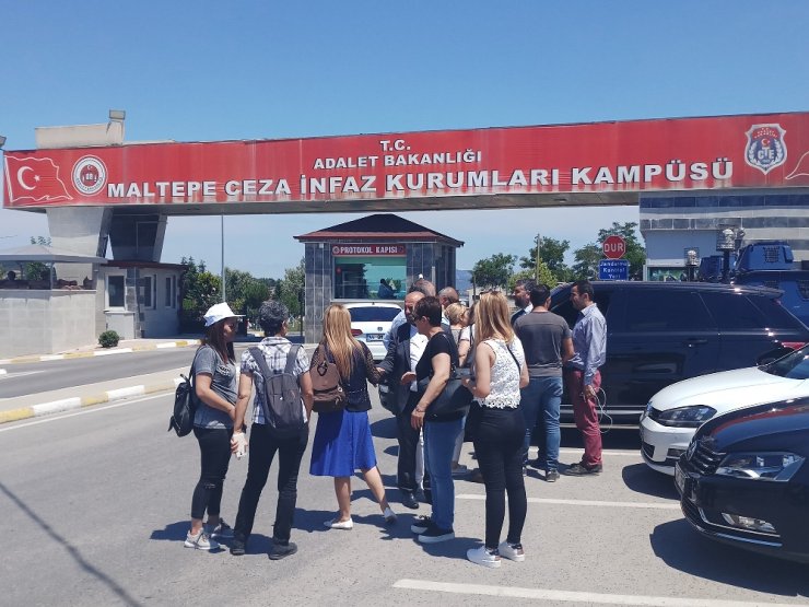 Kılıçdaroğlu Enis Berberoğlu’nu Cezaevinde Ziyaret Etti