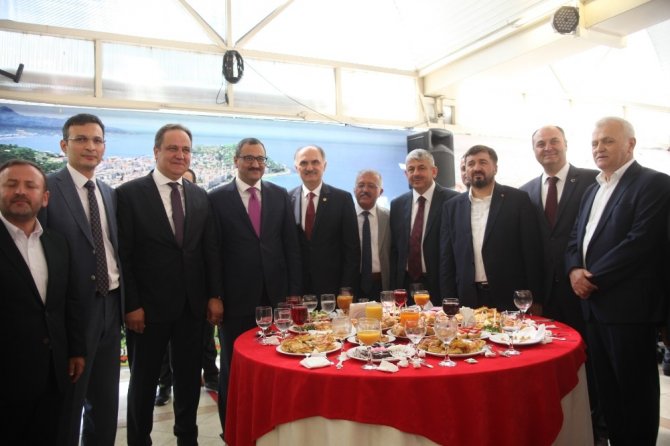 Giresun’da Ramazan Bayramı Kutlandı