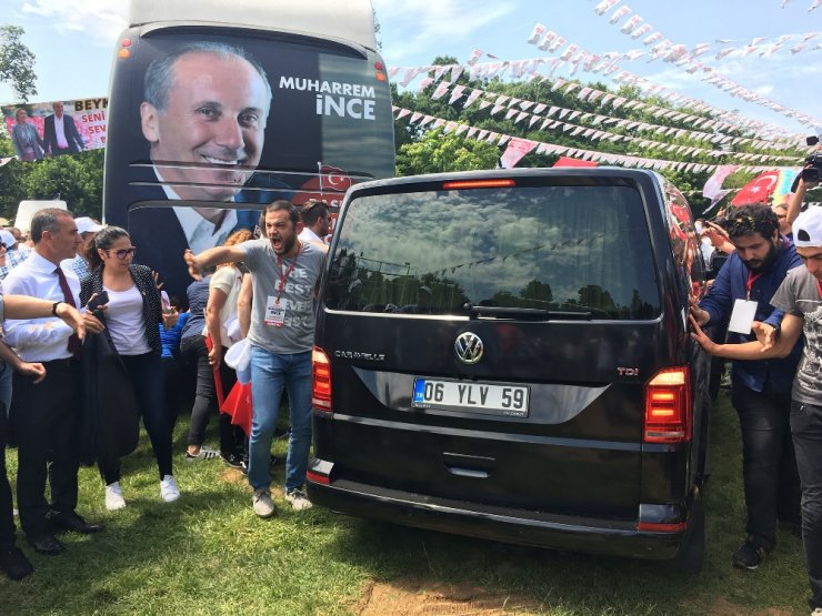 İnce’nin Otobüsü Çamura Saplandı