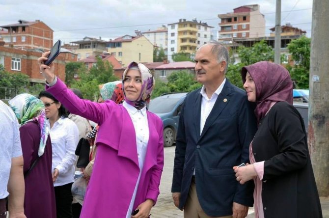 Ak Parti Milletvekili Adayı Cemal Öztürk, Ak Parti Yatırımlarını Anlattı