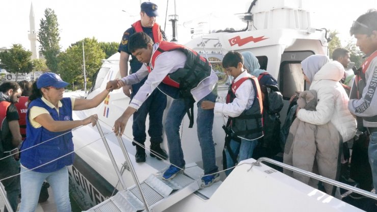 Çanakkale’de 45 Mülteci Yakalandı