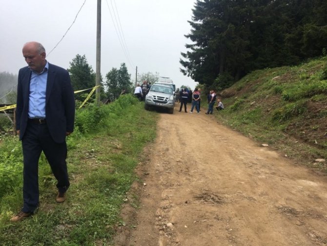 Şizofren Hastası Kız Annesini Öldürdü
