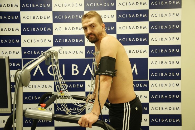 Beşiktaş’ta Sağlık Kontrolleri Devam Ediyor