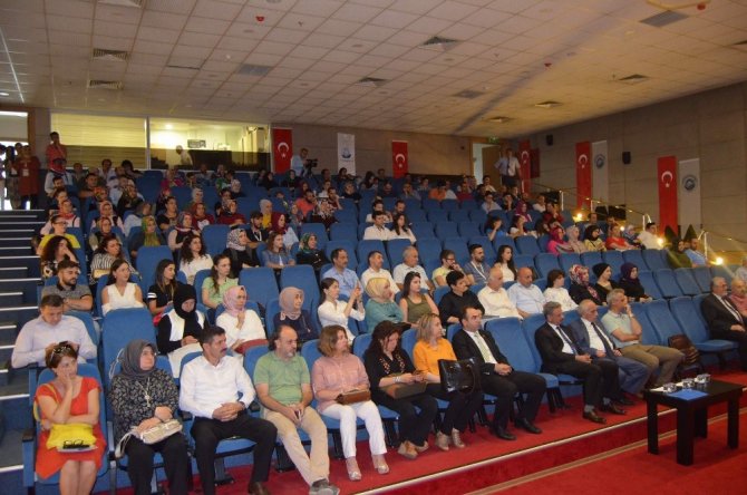 Trabzon’da Evlenme Çağındaki Bayan Ve Erkeklere Cinsellik Eğitimi Verildi