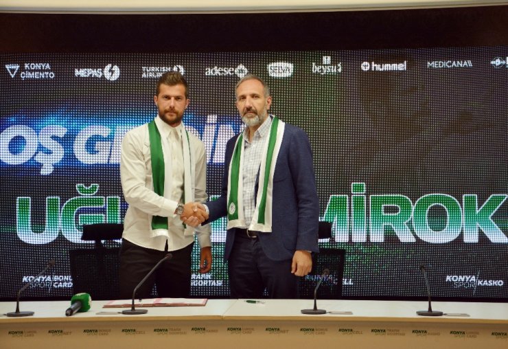 Uğur Demirok Atiker Konyaspor’da