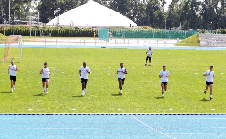 Beşiktaş Slovakya Kampında Yo-yo Testinden Geçti