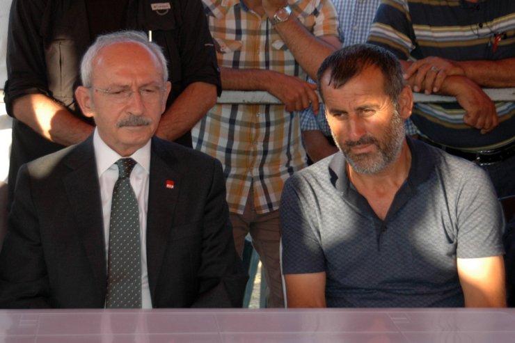 Kılıçdaroğlu, Eylül’ün Ailesine Taziye Ziyaretinde Bulundu