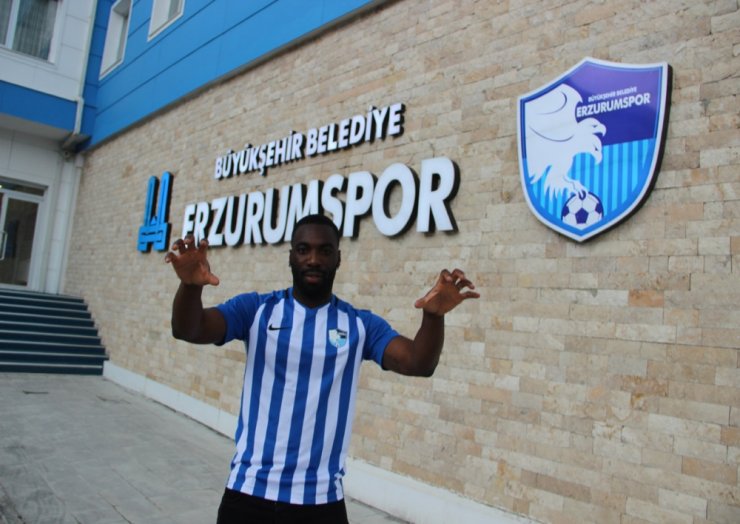 B.b Erzurumspor’dan Transfer Şov