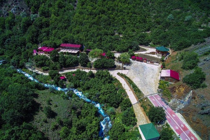 Tomara Şelalesi’nde Büyüleyici Görüntüler