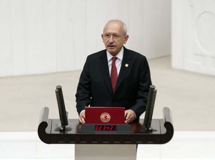 Kılıçdaroğlu Yemin Etti