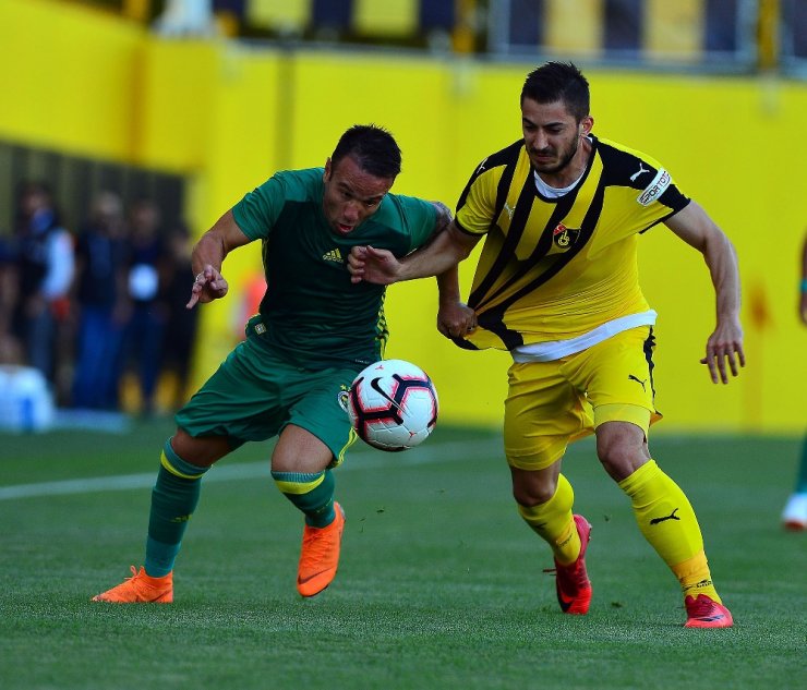 Fenerbahçe’den 1-1’lik Prova