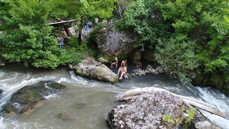 Dağın Tepesinde Hamam Keyfi
