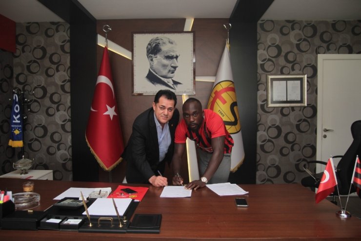 Herve Kage Eskişehirspor’da