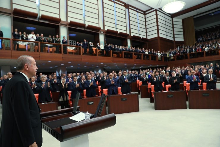 Yeni Hükümet Sistemi Başladı