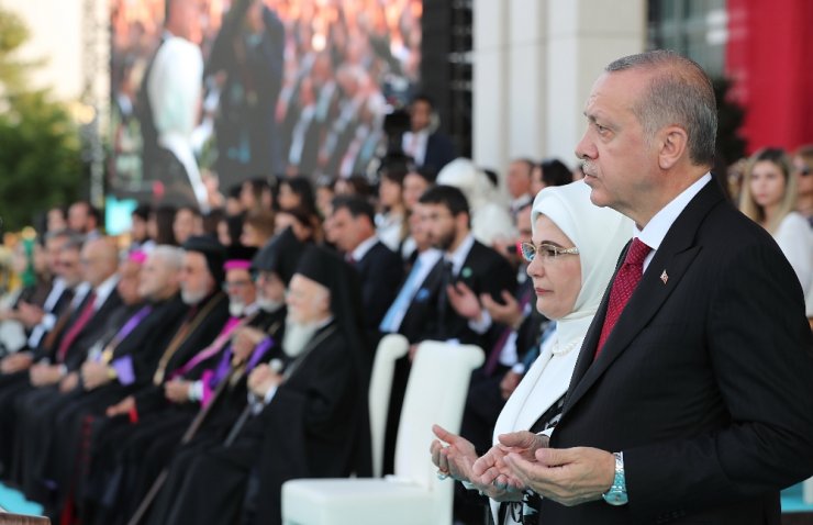 "Cumhuriyetimizi Şahlandırmanın Sözünü Veriyoruz"