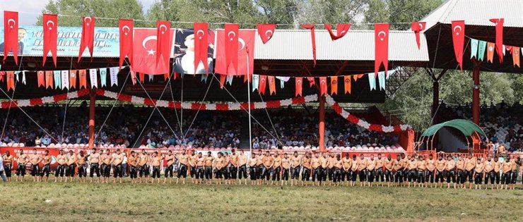 Kırkpınar’da Pehlivan Rekoru: 2 Bin 228