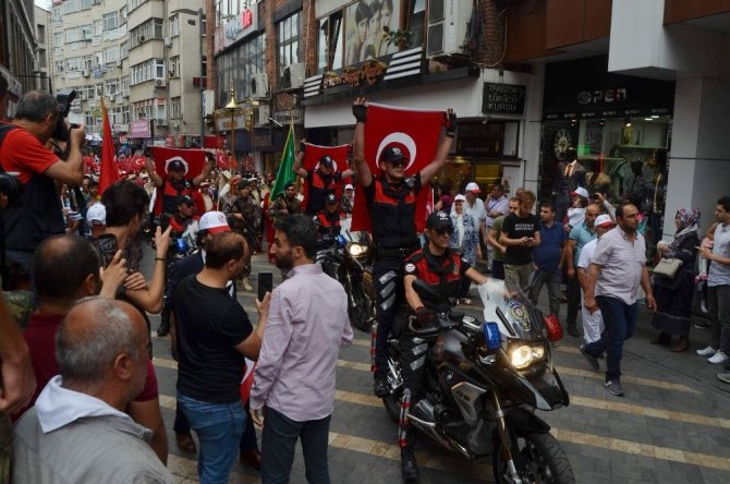 Trabzon’da 15 Temmuz Yürüyüşü