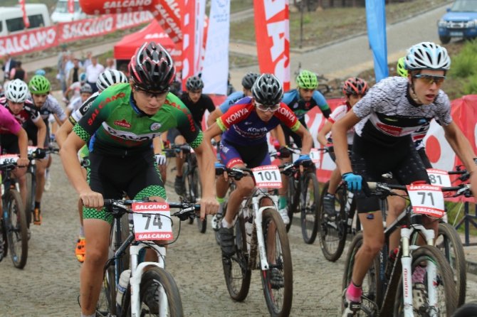 Dağ Bisikleti Türkiye Şampiyonası Rize’de Sona Erdi