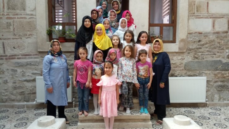 596 Yıllık Eğitim Yuvası