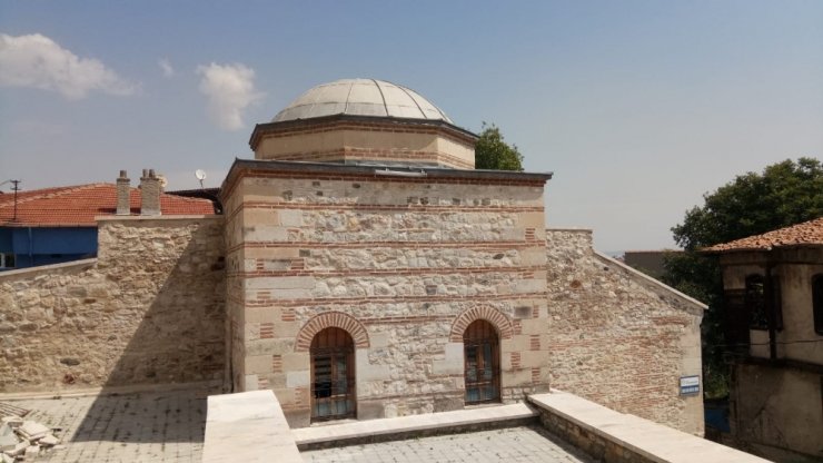 596 Yıllık Eğitim Yuvası