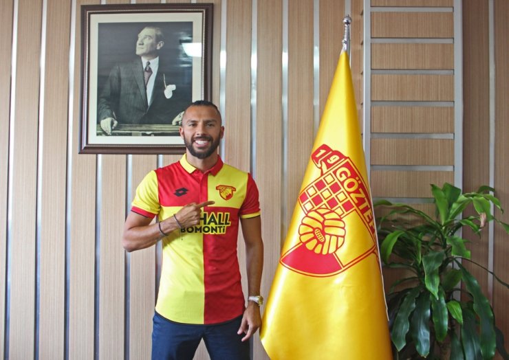 Yasin Öztekin İmzayı Attı