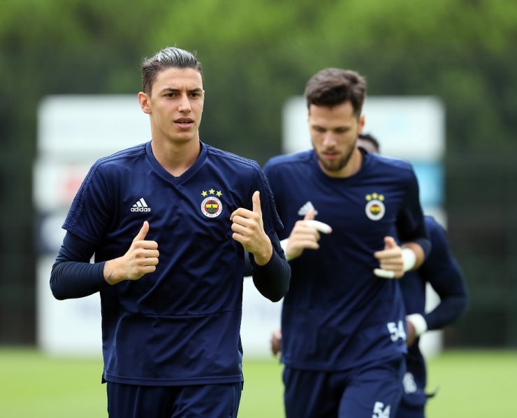 Fenerbahçe Yeni Sezon Hazırlıklarını Sürdürdü