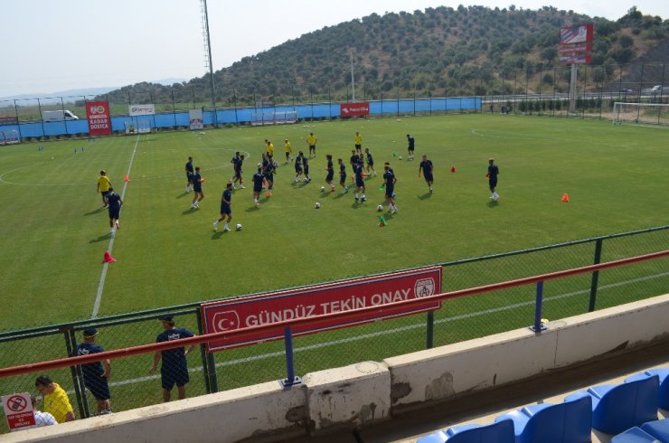 Fenerbahçe Altınordu Tesislerinde Çalıştı