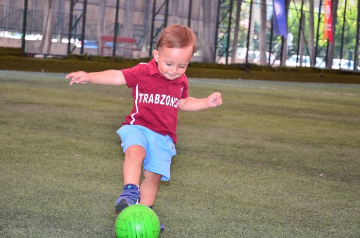 Dünyanın En Genç Transferi Çalışmalara Başladı