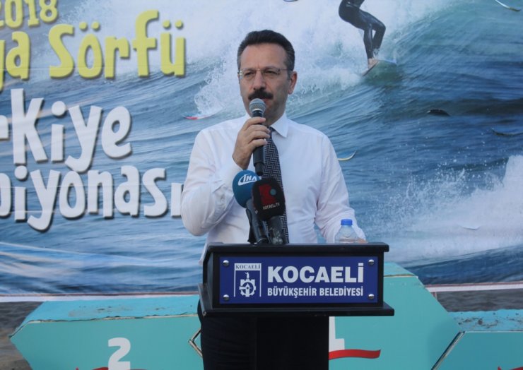 Türkiye’nin İlk Deniz Sörfü Şampiyonası Gerçekleşti