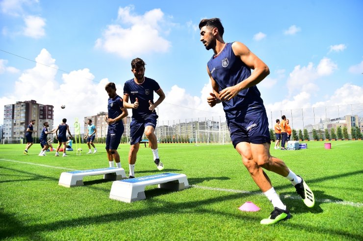 Başakşehir Yeni Sezon Hazırlıklarını Sürdürüyor