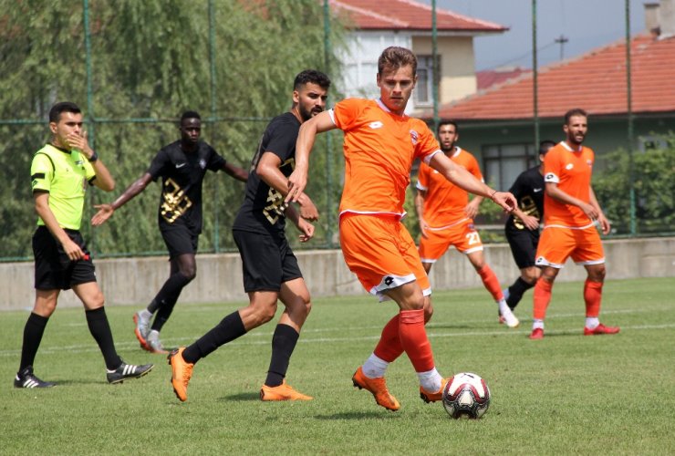 Adanaspor, Osmanlıspor’la 0-0 Berabere Kaldı