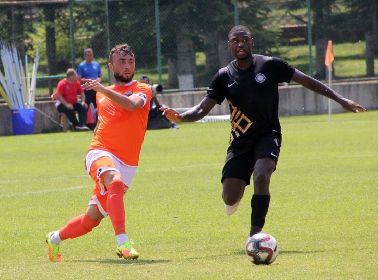Adanaspor, Osmanlıspor’la 0-0 Berabere Kaldı