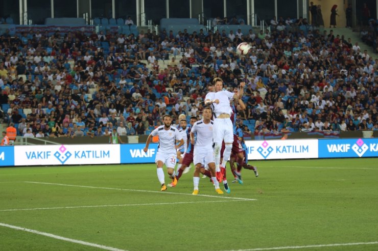 Dostluk Maçında İlk Yarı Golsüz