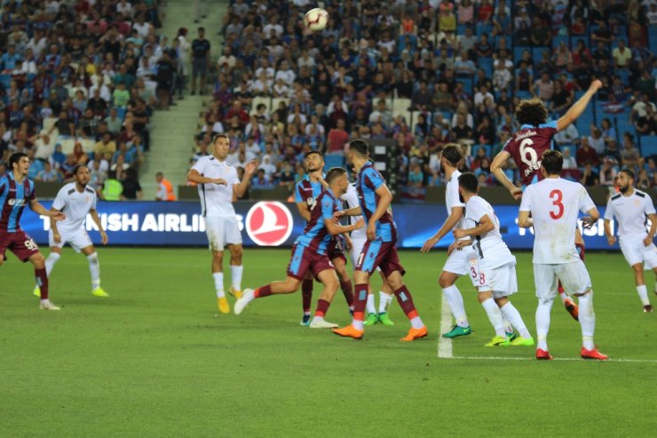 Dostluk Maçında Trabzon 3 Golle Kazandı