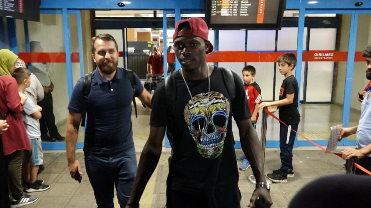 Touri Ve Ayuk Trabzon’da