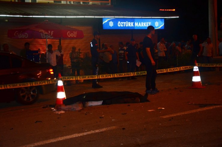 Araç İkiye Bölündü: 2 Ölü, 5 Yaralı