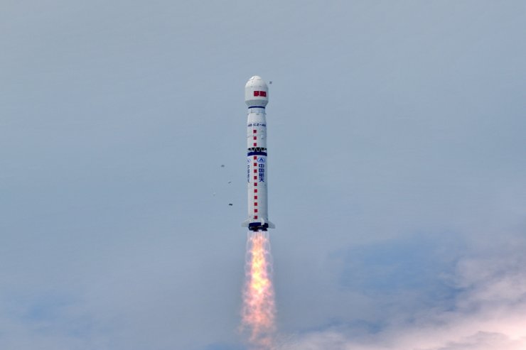 Çin Yeni ’Gözlem Uydusu’ Fırlattı