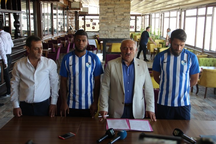 Egemen Korkmaz Ve Auremir B.b. Erzurumspor’da